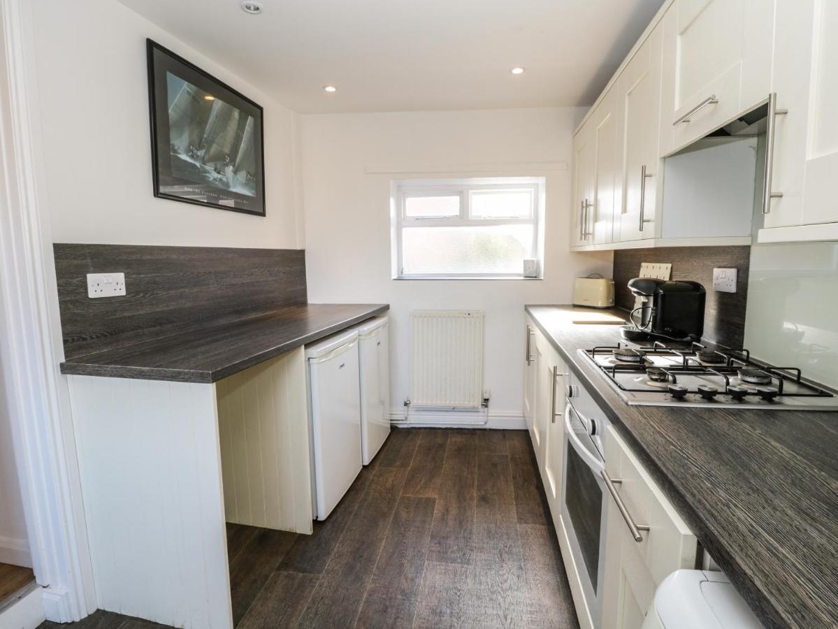 5 Green Lane Vila Whitby Exterior foto